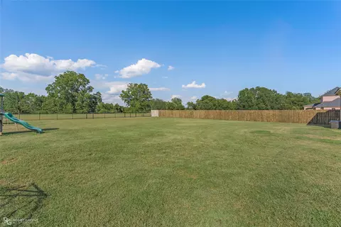 Exterior - 274 Cattail Trl, Benton, LA 71006 photo 3 of 5