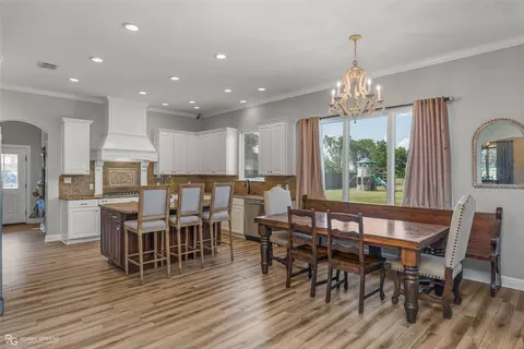 Dining - 274 Cattail Trl, Benton, LA 71006 photo 1 of 2