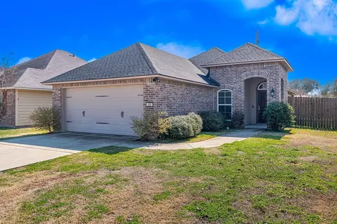 425 Jordan Dr, Bossier City, LA 71112