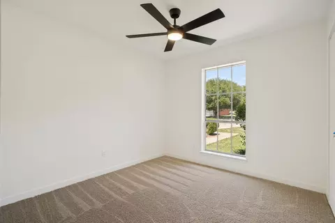 Bedroom - 1907 Armstrong St, Cleburne, TX 76033 photo 4 of 7