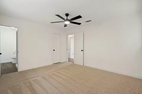 Bedroom - 1907 Armstrong St, Cleburne, TX 76033 photo 3 of 7