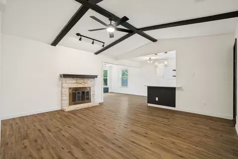 Living - 1907 Armstrong St, Cleburne, TX 76033 photo 4 of 8