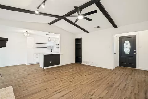 Living - 1907 Armstrong St, Cleburne, TX 76033 photo 2 of 8