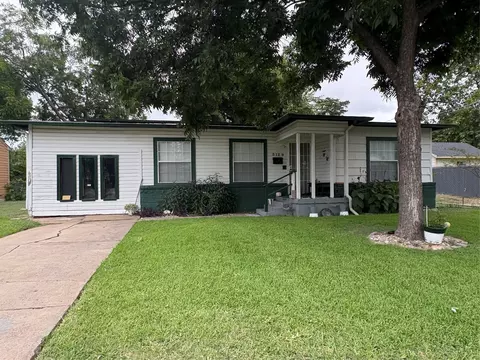 3129 Marjorie Ave, Dallas, TX 75216
