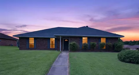6301 Kenwood Dr, Shreveport, LA 71119