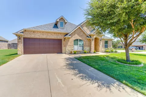 1140 Indigo Ln, Joshua, TX 76058