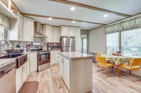 538 Fm 52, Graford, TX 76649 photo 8