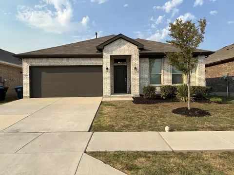 1049 Kirkham Way, Justin, TX 76247
