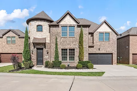 7216 E Nirvana Cir, North Richland Hills, TX 76182
