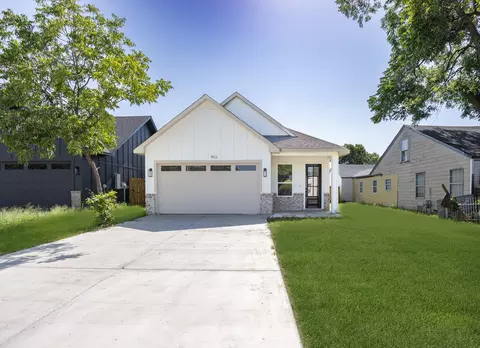 903 S Ayers Ave, Fort Worth, TX 76103