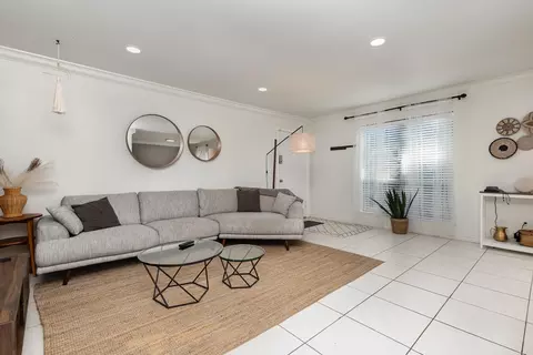 5051 Les Chateaux Dr #138, Dallas, TX 75235