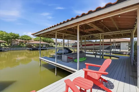1616 Malibu Bay Ct, Granbury, TX 76048