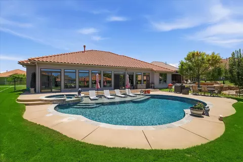 1616 Malibu Bay Ct, Granbury, TX 76048