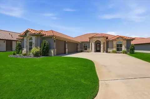 1616 Malibu Bay Ct, Granbury, TX 76048