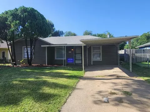 813 Choctaw Trce, Grand Prairie, TX 75051