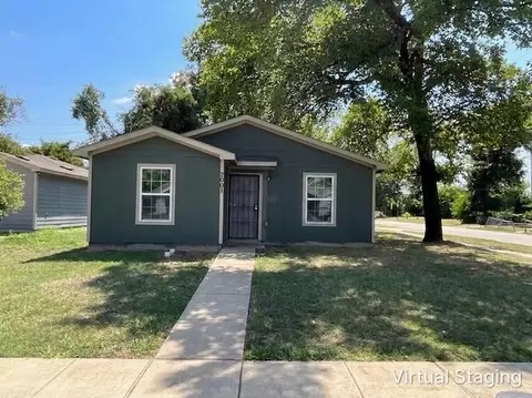2001 J B Jackson Jr Blvd, Dallas, TX 75210