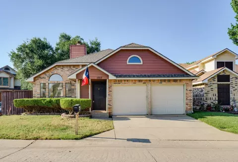 1707 Lakestone Ct, Garland, TX 75044