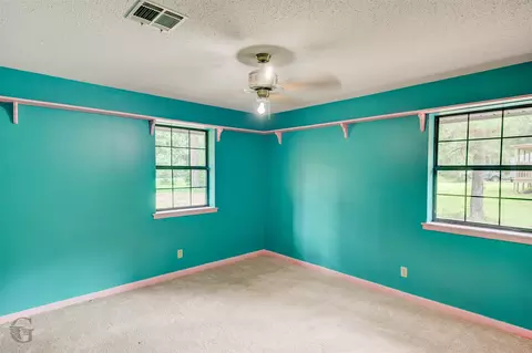 Bedroom - 220 E Cloverleaf Dr, Haughton, LA 71037 photo 5 of 6