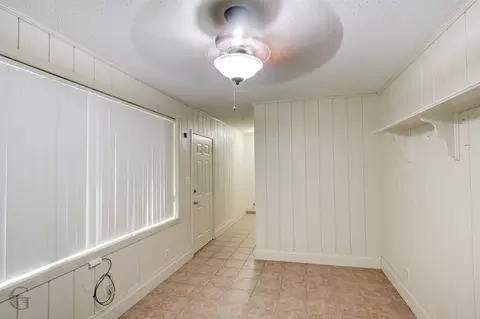 Entry Way - 220 E Cloverleaf Dr, Haughton, LA 71037 photo 3 of 3