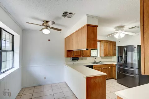 Kitchen - 220 E Cloverleaf Dr, Haughton, LA 71037 photo 1 of 4