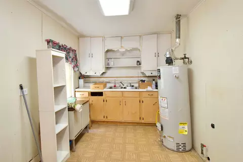 Kitchen - 2015 N 12th St, Waco, TX 76708 photo 1 of 2