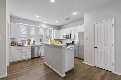 436 Baverton Ln, Haslet, TX 76052