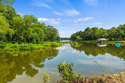 133 Sandy Lk, Scroggins, TX 75480
