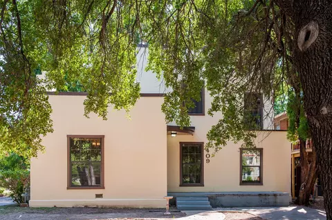 3409 S University Dr, Fort Worth, TX 76109