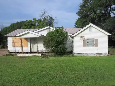 124 Sibley St, Oil City, LA 71061