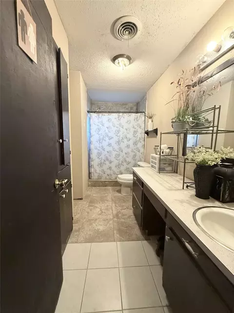 Bath - 150 E Cooper St, Cooper, TX 75432 photo 1 of 2