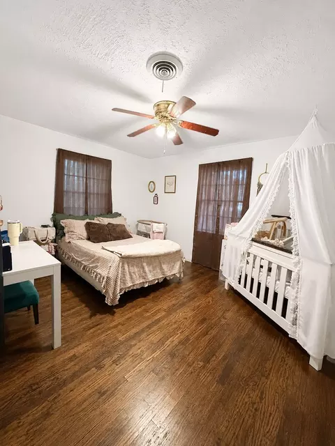 Bedroom - 150 E Cooper St, Cooper, TX 75432 photo 2 of 3