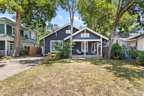 406 S Montreal Ave, Dallas, TX 75208