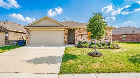 705 Basteen Ln, Justin, TX 76247