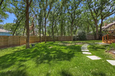 12 Timbergreen Cir, Denton, TX 76205