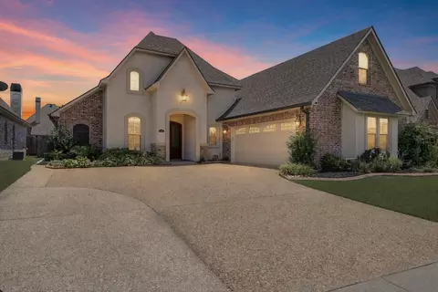 716 Dumaine Dr, Bossier City, LA 71111