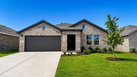 1044 Foxburg Dr, Fort Worth, TX 76131