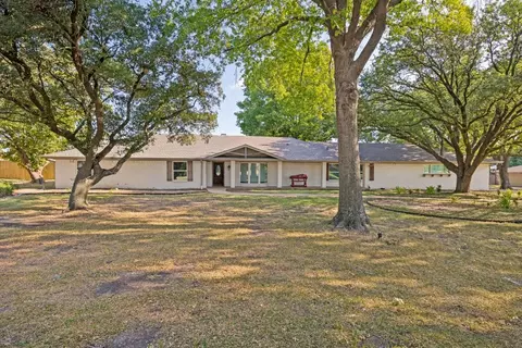 400 Shiloh Dr, Lucas, TX 75002