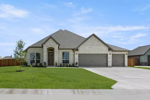 121 Mikasi St, Godley, TX 76044