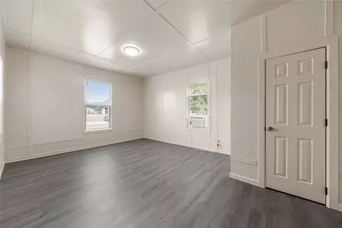 Living - 404 Eagle Dr, Eddy, TX 76524 photo 3 of 3