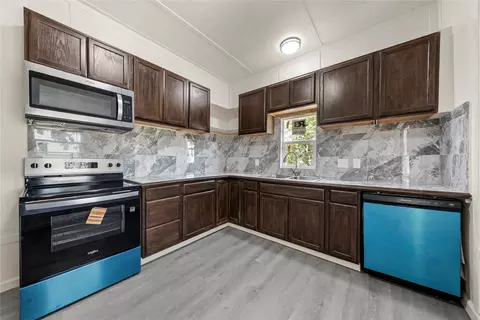 Kitchen - 404 Eagle Dr, Eddy, TX 76524 photo 2 of 2