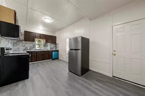 Other - 404 Eagle Dr, Eddy, TX 76524 photo 2 of 3