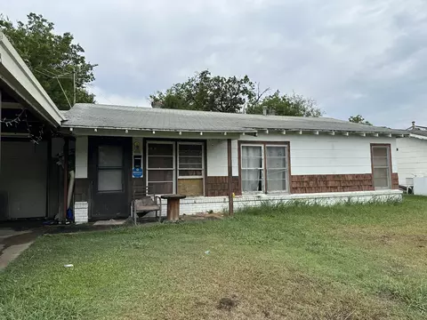 4417 Mckibben St, Haltom City, TX 76117