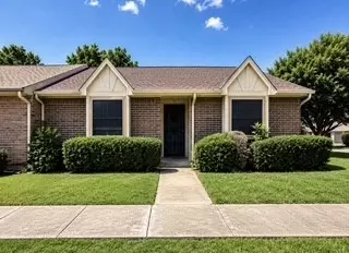 27 E Mountain Creek Ct #5, Grand Prairie, TX 75052