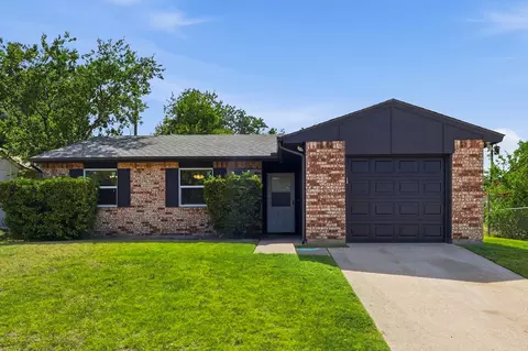 1211 Aspen Dr, Duncanville, TX 75116