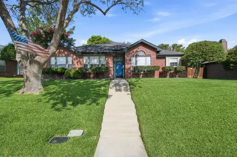 2074 Briarcliff Rd, Lewisville, TX 75067