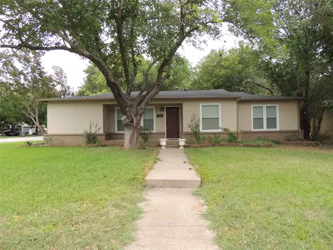 3368 Crites St, Richland Hills, TX 76118
