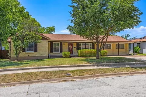 3109 Kingsbury Ave, Richland Hills, TX 76118