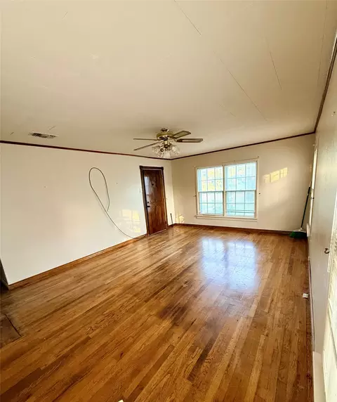 Living - 3321 Herring Ave, Waco, TX 76708 photo 1 of 1