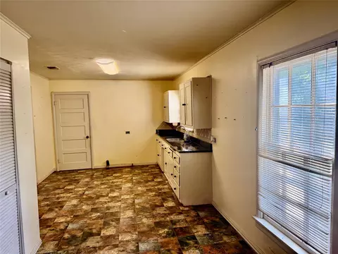 Kitchen - 3321 Herring Ave, Waco, TX 76708 photo 2 of 2