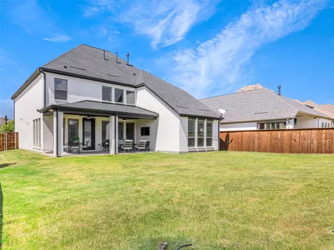 Exterior - 2840 Eccleston St, Celina, TX 75009 photo 6 of 7
